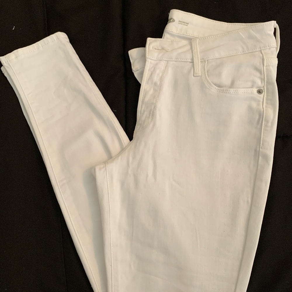 Old Navy white skinny jeans